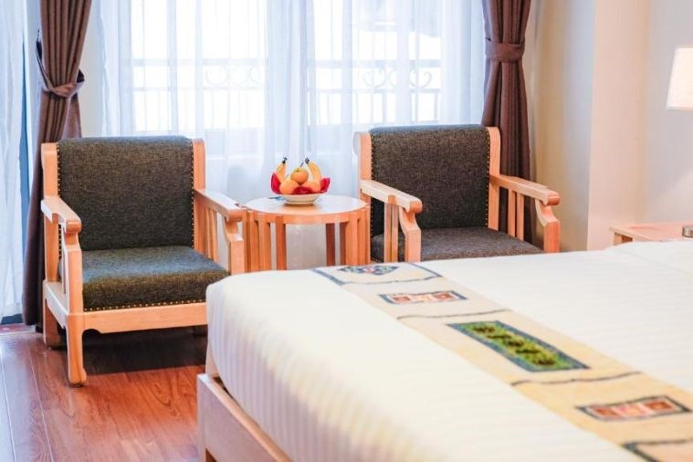 Deluxe Double Mountain